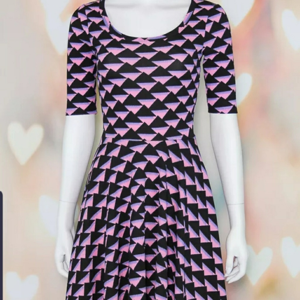 Rare LULAROE Pink and Black Nicole Triangle dress